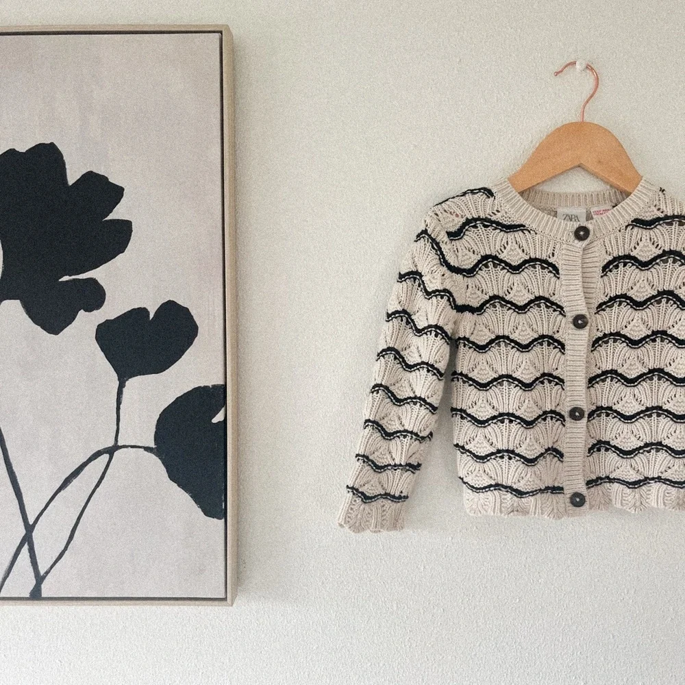 Zara Kids Beige and Black Patterned Sweater - Picture 4 of 6